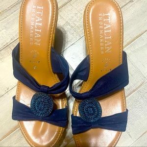 Wedges with beautiful details